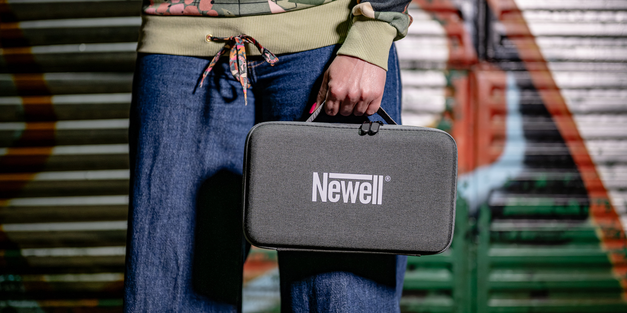 Lampa LED Newell Zora Mini 40 RGB